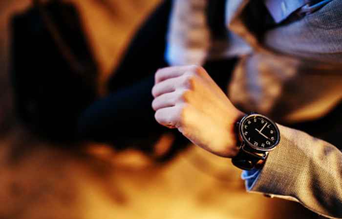 4_ https___www.seikoboutique.fr_classique_745-montre-femme-classique-acier-