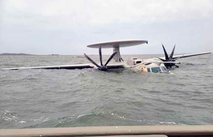 Navy Plane Crashes Eastern Shore