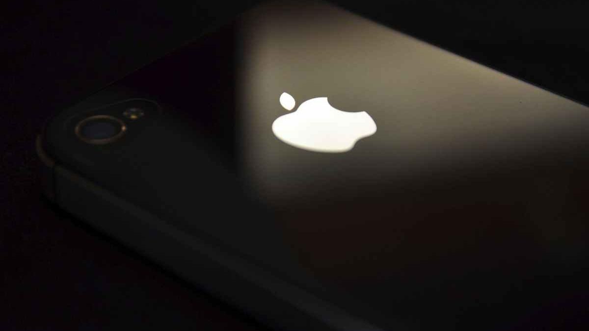 apple-iphone-exports-from-india-doubled-between-april-and-august