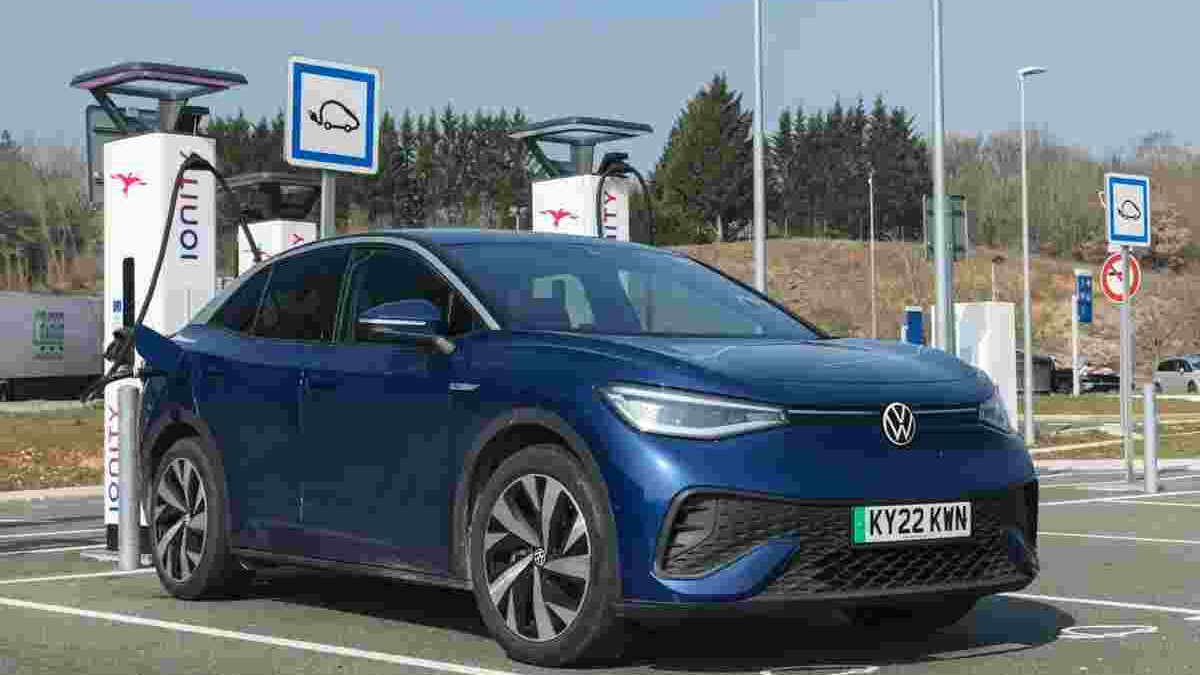 Juiced-Up Journeys: The Role of Car Batteries in Road Trips